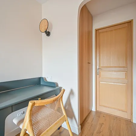 Moderne Luxueux 2 * بانيوليه
